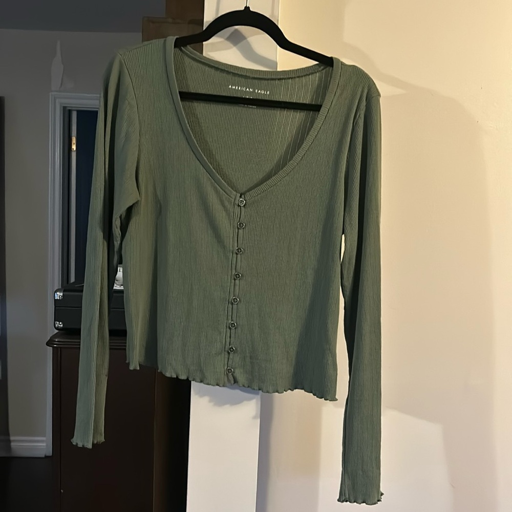 American Eagle long sleeve
